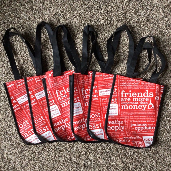 lululemon athletica Handbags - Bundle of 6 Reusable Lululemon Shopping Bags